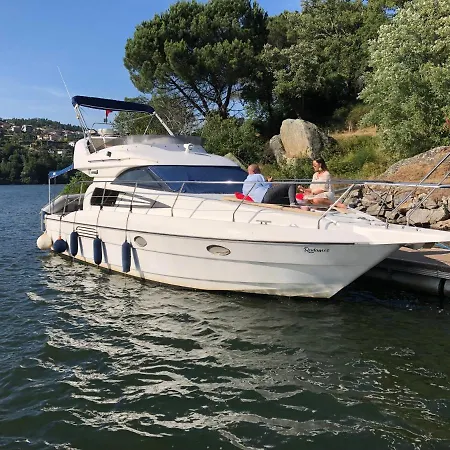 Aquadouro Yacht Radames - Sleep Boat Experience