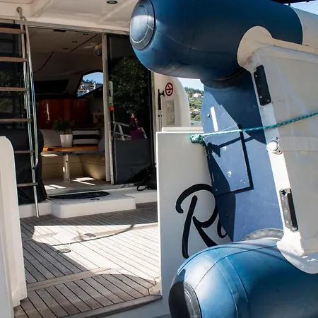 Aquadouro Yacht Radames - Sleep Boat Experience قلعة بايفا