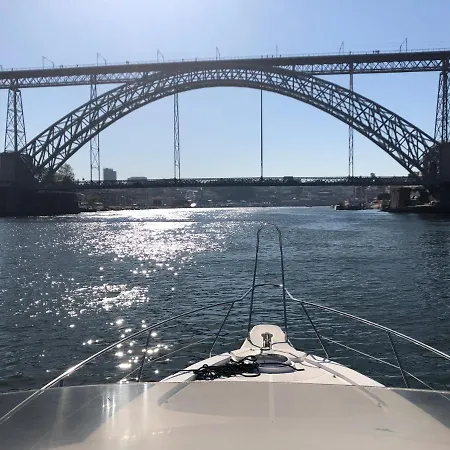 Aquadouro Yacht Radames - Sleep Boat Experience * 카스텔루 지 파이바