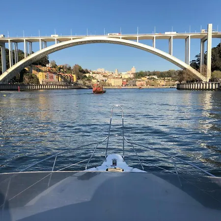 Aquadouro Yacht Radames - Sleep Boat Experience قلعة بايفا
