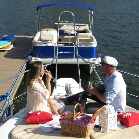 Aquadouro Yacht Radames - Sleep Boat Experience بوتيل *