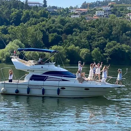 Aquadouro Yacht Radames - Sleep Boat Experience *